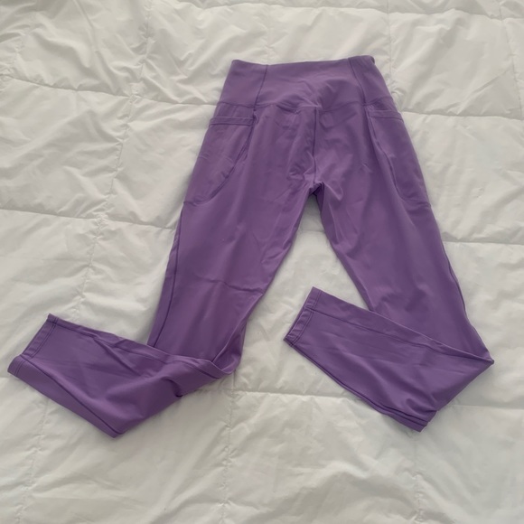 Halara cloudful crossover leggings - Picture 7 of 7